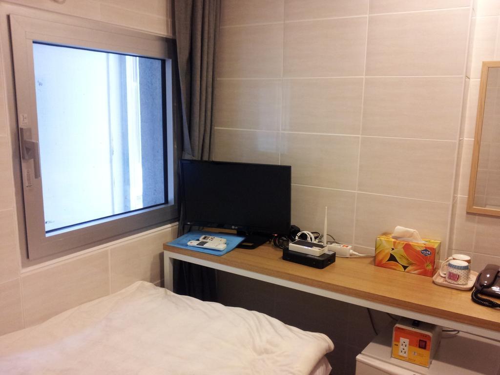 Click Myeongdong