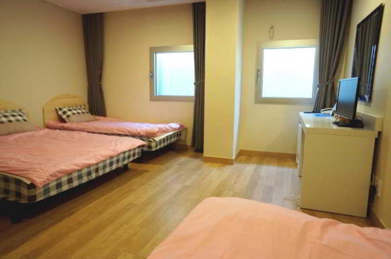 Hotel Click Myeongdong Seoul